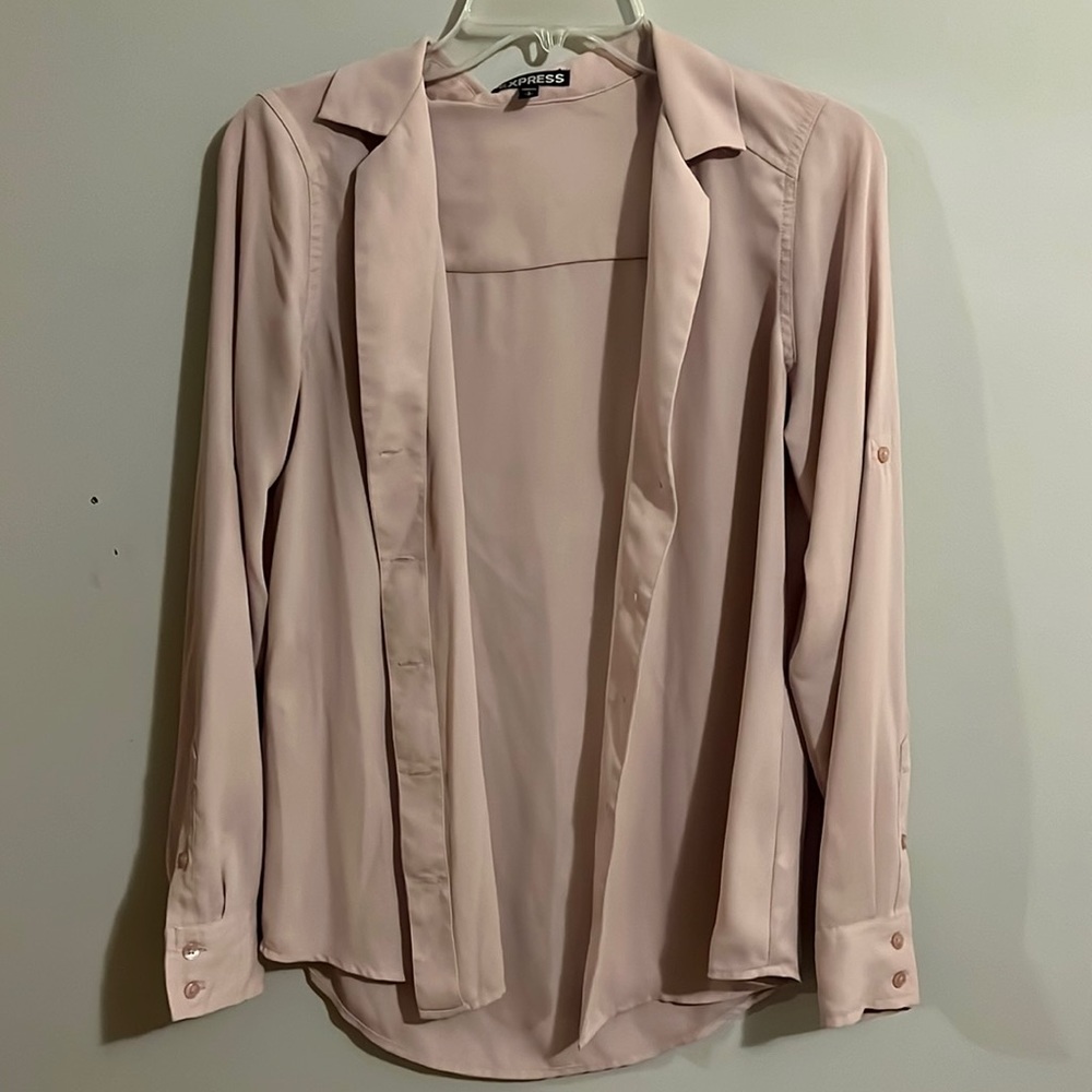 “Express” women’s light pink blouse
